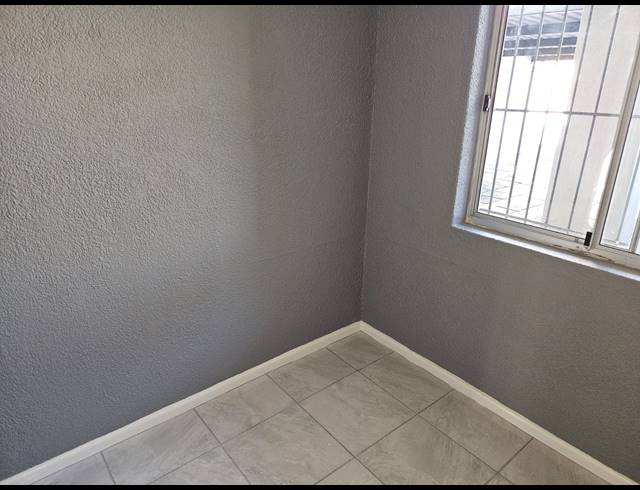 2 BEDROOM APARTMENT TO LET IN MORGENSTER